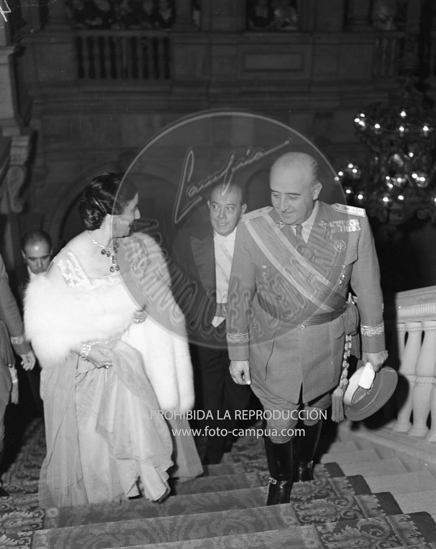 Franco visita Barcelona