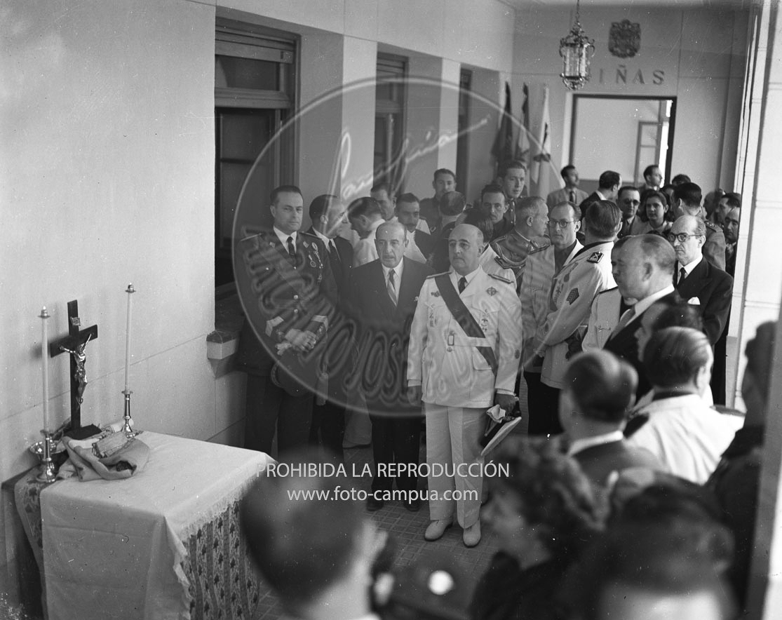Entrega de viviendas sociales en Canillejas