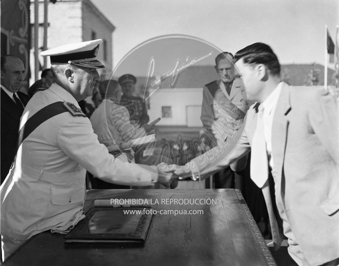 Entrega de viviendas sociales en Canillejas