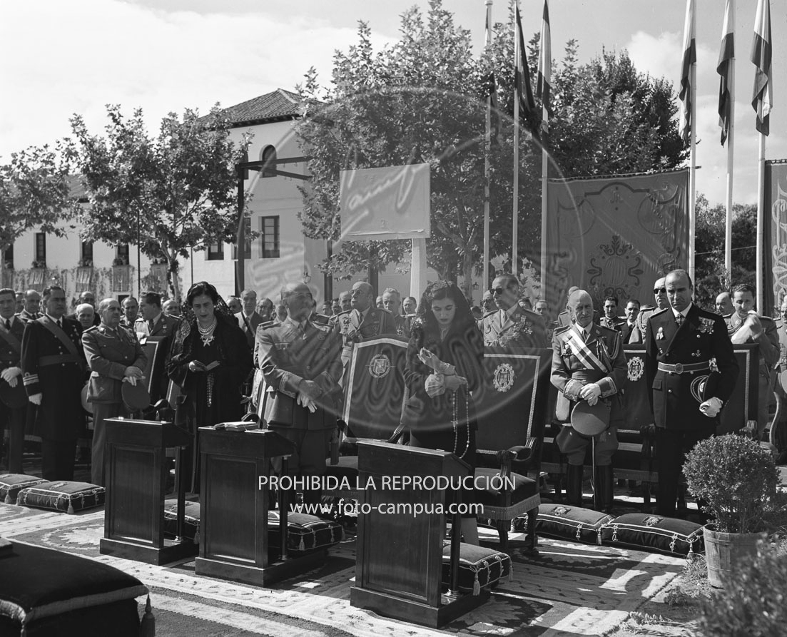Onomástica del Caudillo 1949