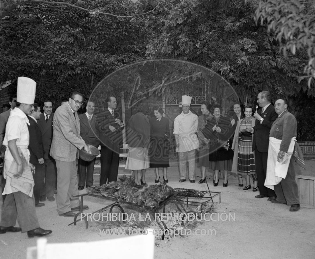 Homenaje al Dr. Radio, en la embajada de la República Dominicana.