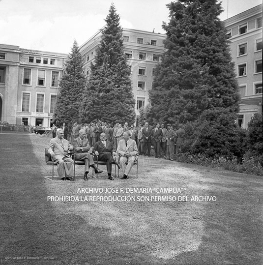 Reunion 4 Grandes en Ginebra