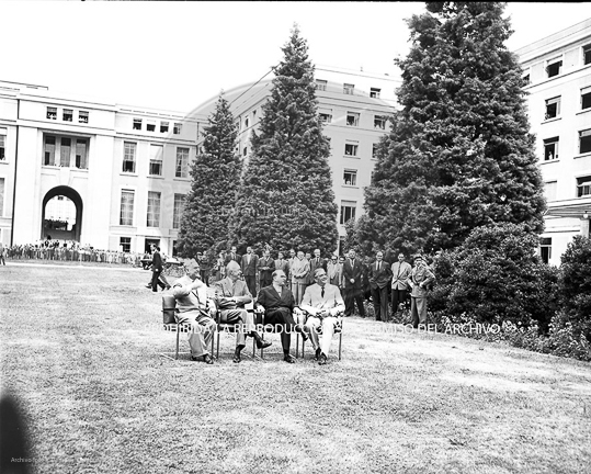 Reunion 4 Grandes en Ginebra