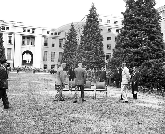 Reunion 4 Grandes en Ginebra