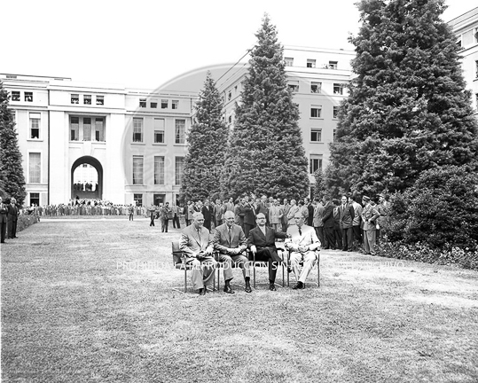 Reunion 4 Grandes en Ginebra