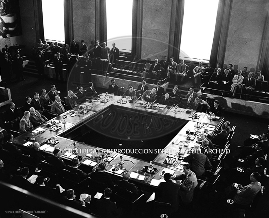 Reunion 4 Grandes en Ginebra