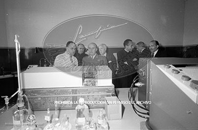 Franco en la facultad de farmaciia de la Universidad de Barcelona.