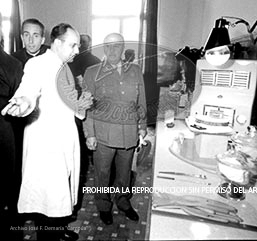 Franco en la facultad de farmaciia de la Universidad de Barcelona.