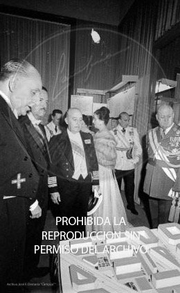 Cena en honor de Franco Ayuntamiento Barcelona.