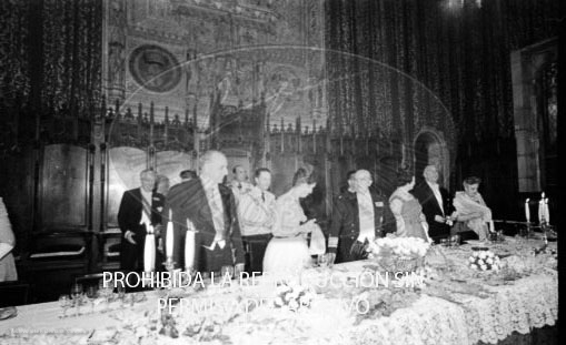 Cena en honor de Franco Ayuntamiento Barcelona.
