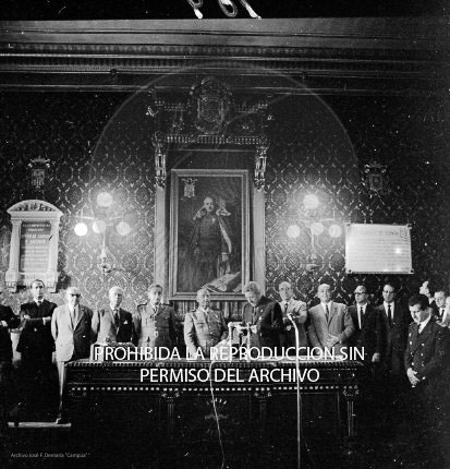 Franco visita las zonas inundadas de Barcelona