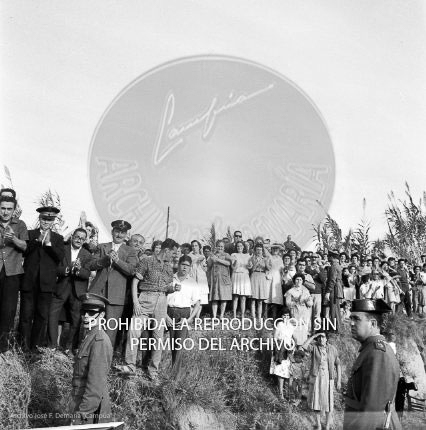 Franco visita las zonas inundadas de Barcelona