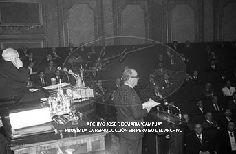 Carrero Blanco en Las Cortes