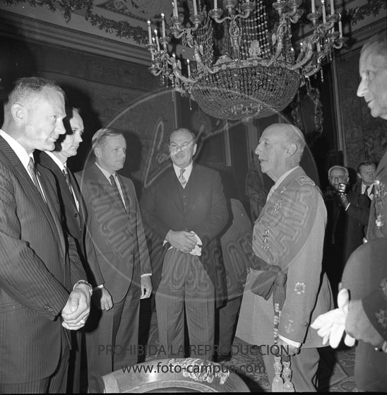 Armstron, Aldring y Collins con Franco