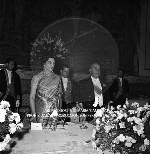 Visita de Iskander Mirza