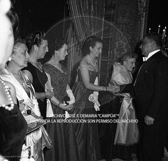 Visita de Iskander Mirza