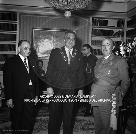 Visita de Iskander Mirza