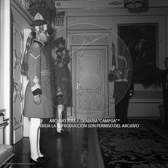 Visita de Iskander Mirza