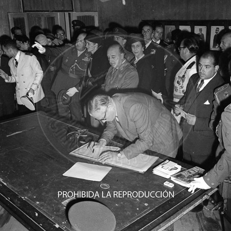 El Presidente del Libano Camile Chamoun, visita Toledo