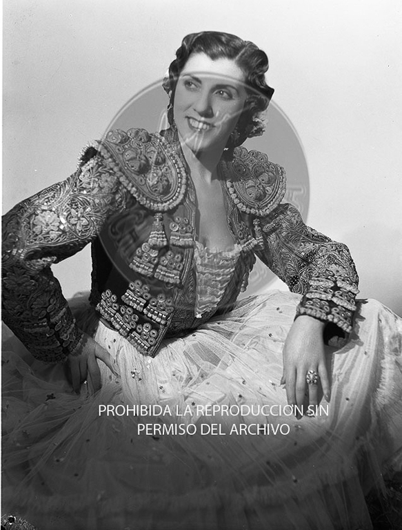 Elvira Lucena