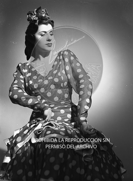 Elvira Lucena