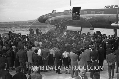 Llegada a Barajas de los restos mortales de Juan Ramón Jimenez