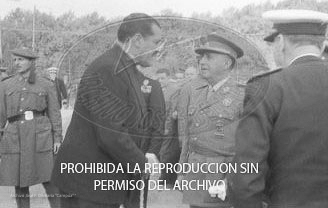 Franco visita las zonas inundadas de Barcelona