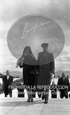 Te Deum en el Valle de los Caidos por los XXV años de paz. llegada de autoridades