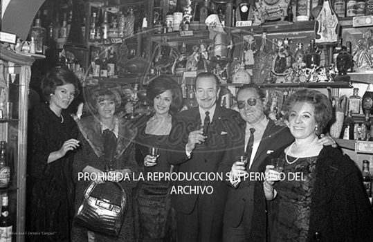 Pepita Martín y Manuel de Sabatini