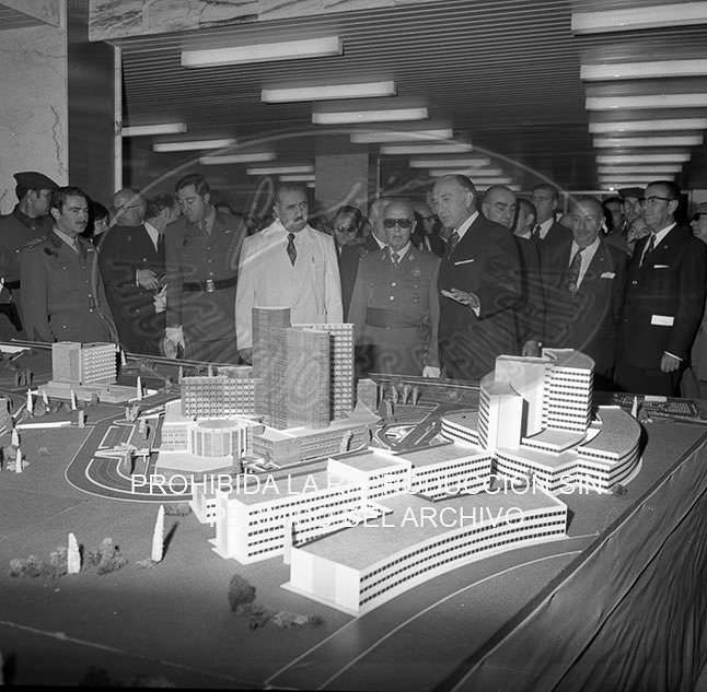 Inauguración del 1º de Octubre